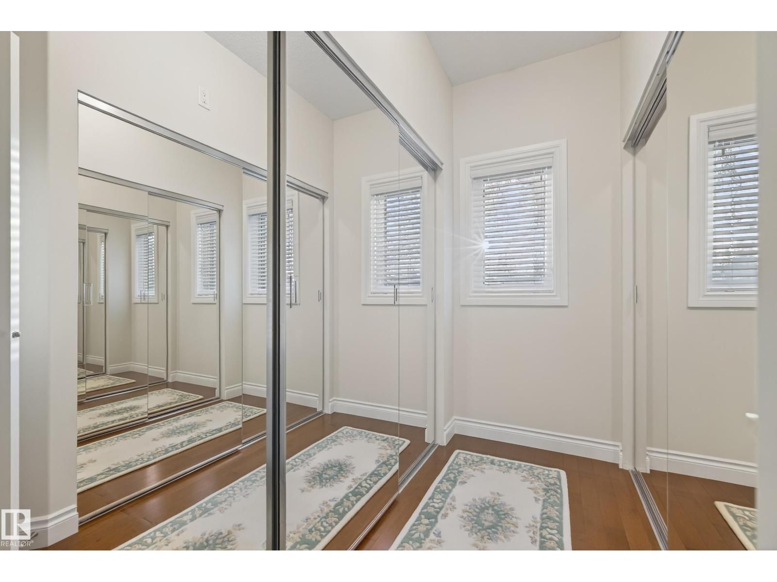 10309 VILLA AV Image 11