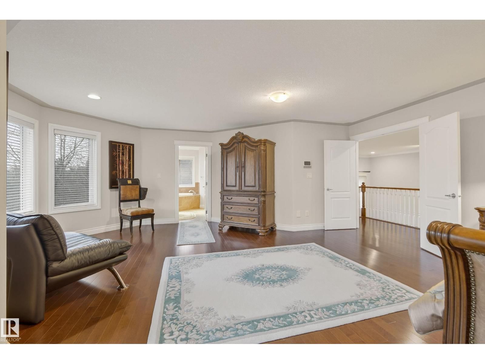 10309 VILLA AV Image 34