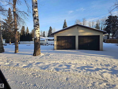 Image #1 of Commercial for Sale at 48a, Lac Ste. Anne, Alberta