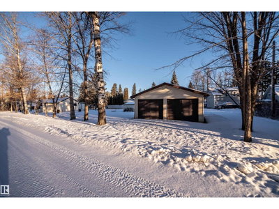 Image #1 of Commercial for Sale at 48a, Lac Ste. Anne, Alberta