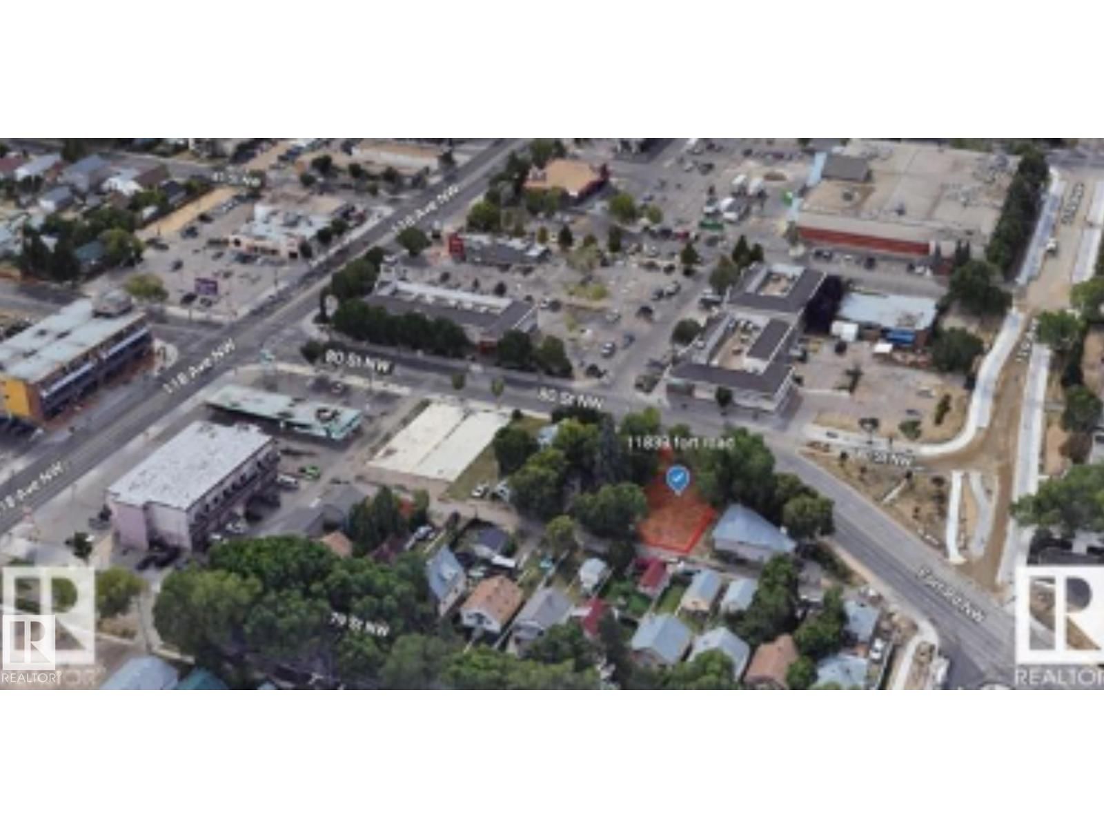 11833 FORT ROAD NW, Edmonton, Alberta T5B 4G6