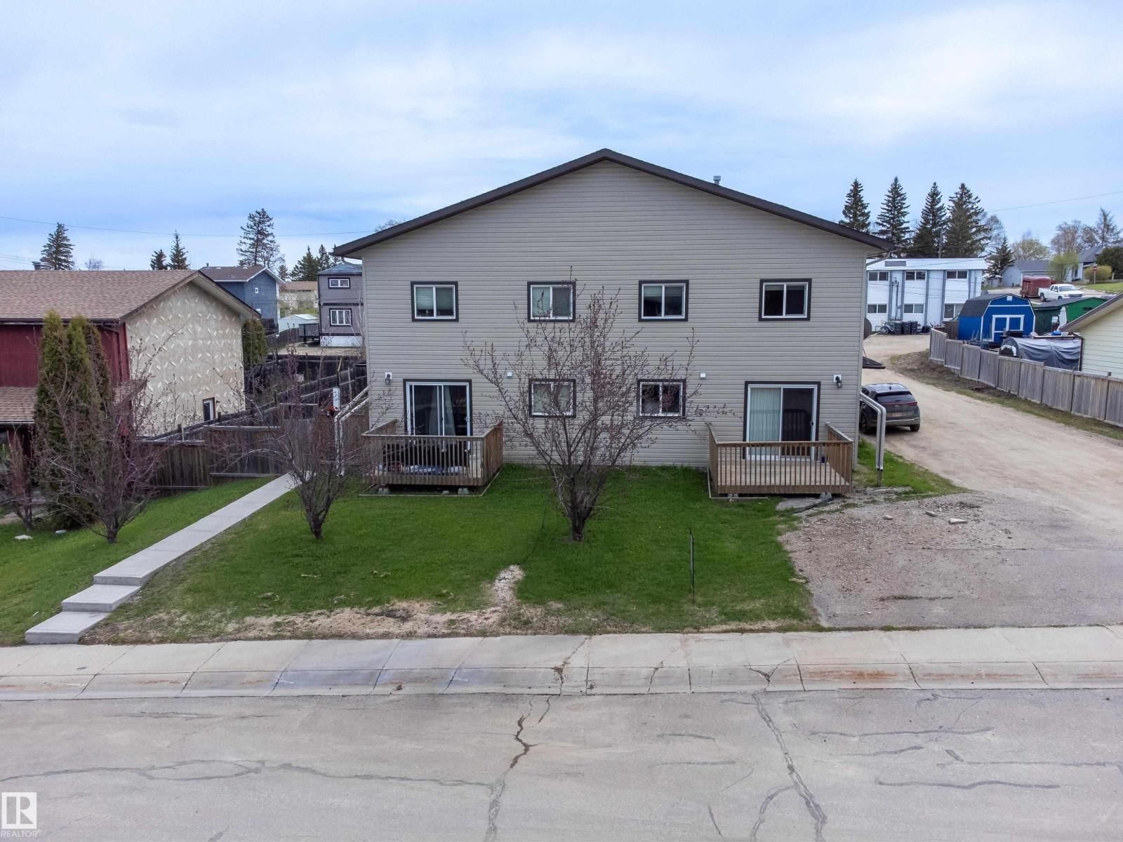 914 9 ST, Cold Lake, Alberta T9M 1H8