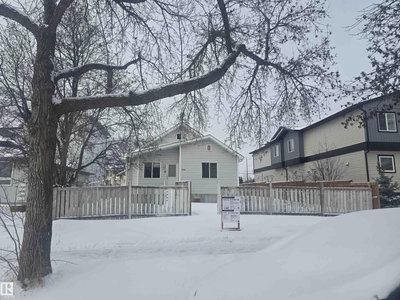 Image #1 of Commercial for Sale at 80, Edmonton, Alberta