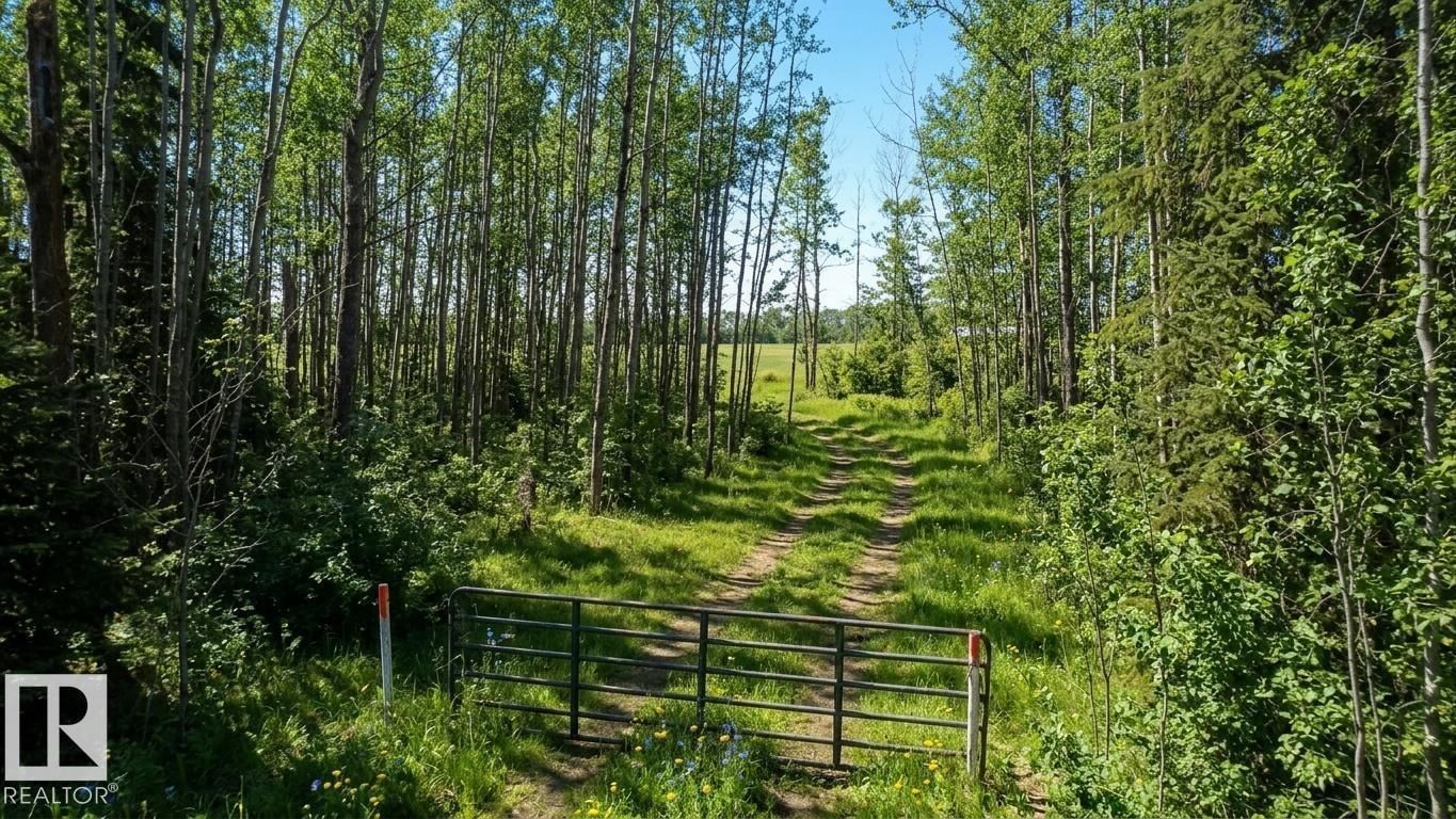 615 54426 RGE ROAD 40, Rural Lac Ste. Anne County, Alberta T0A 0A0