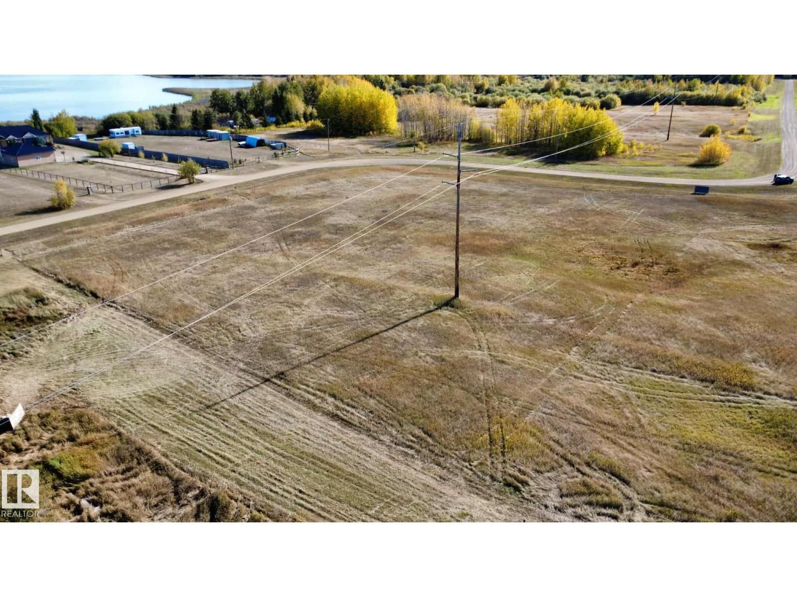 9 Bechthold Bay, Rural Athabasca County, Alberta T0A 0M0