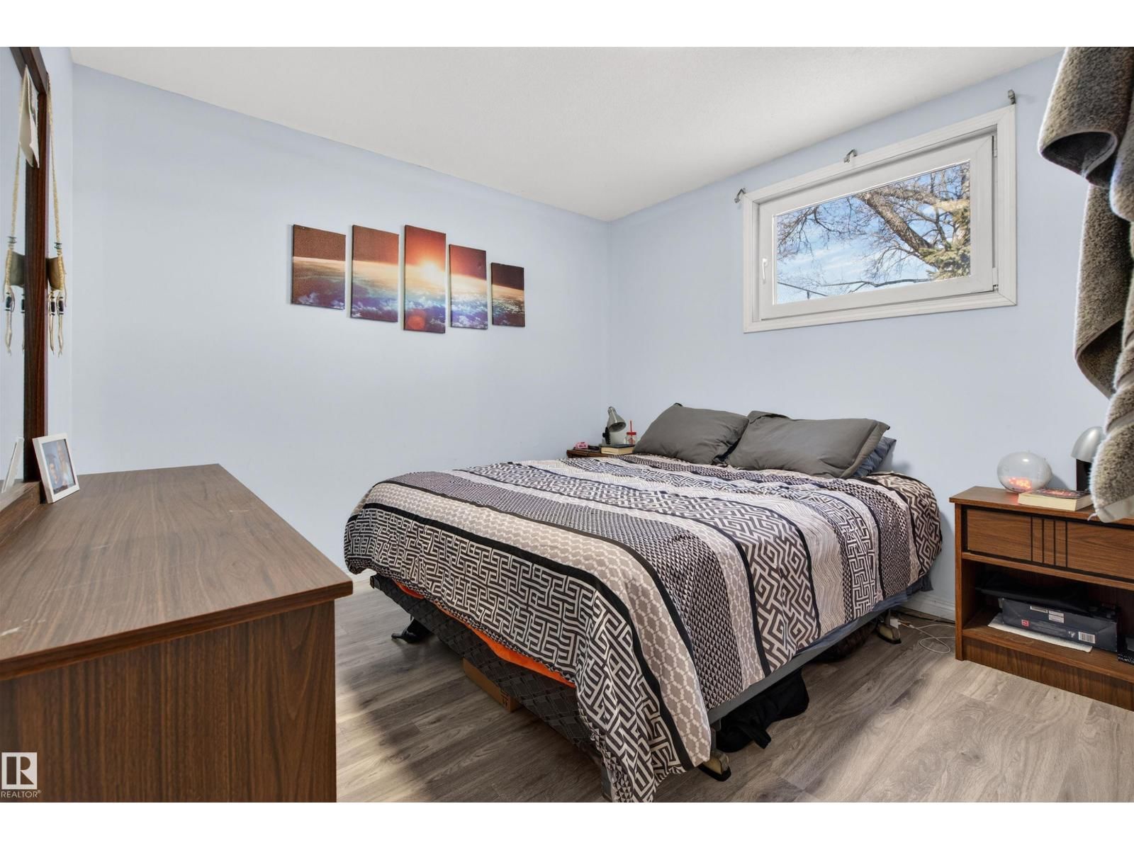 NW - 10366 148 ST Image 16