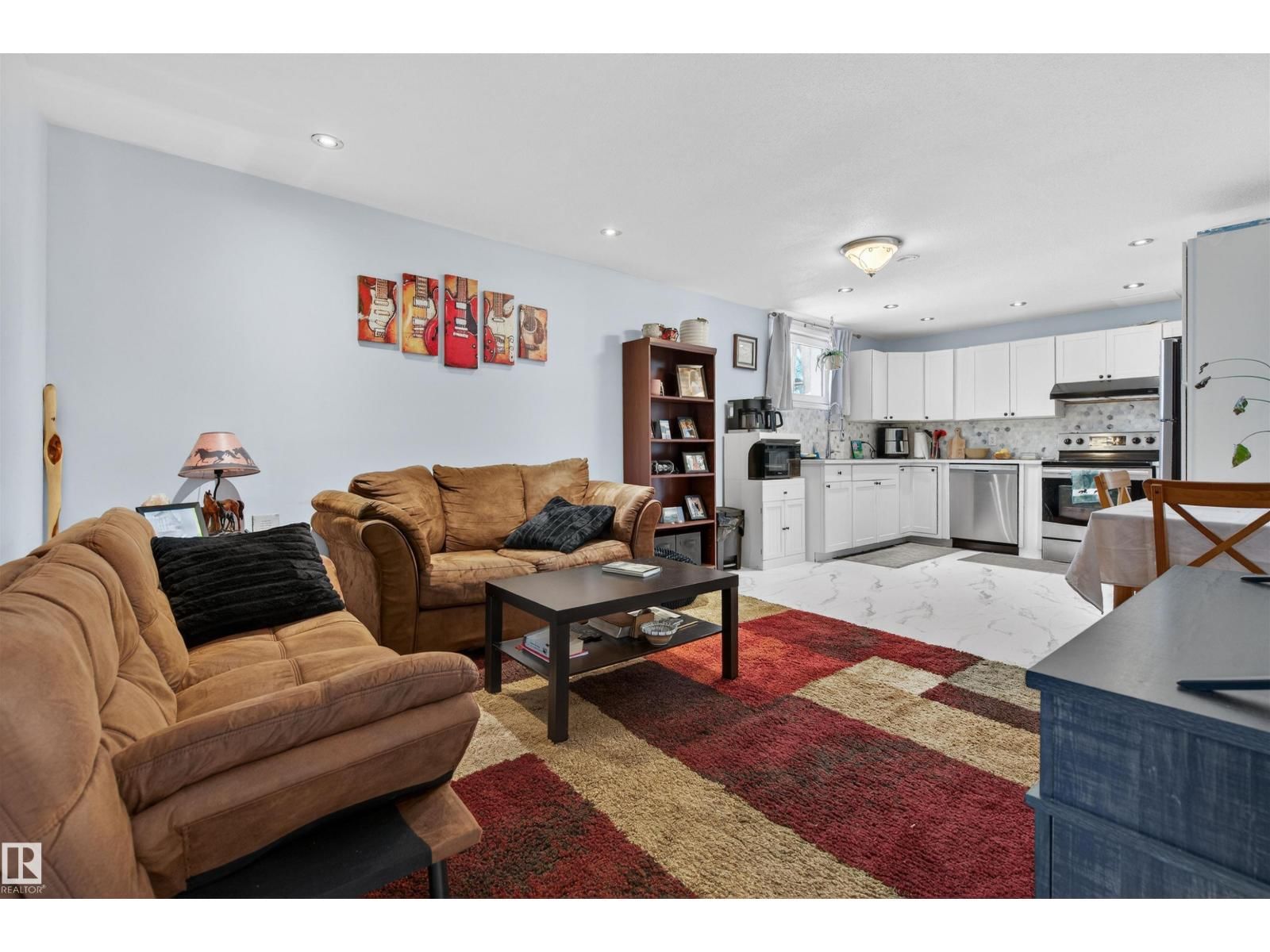 NW - 10366 148 ST Image 20