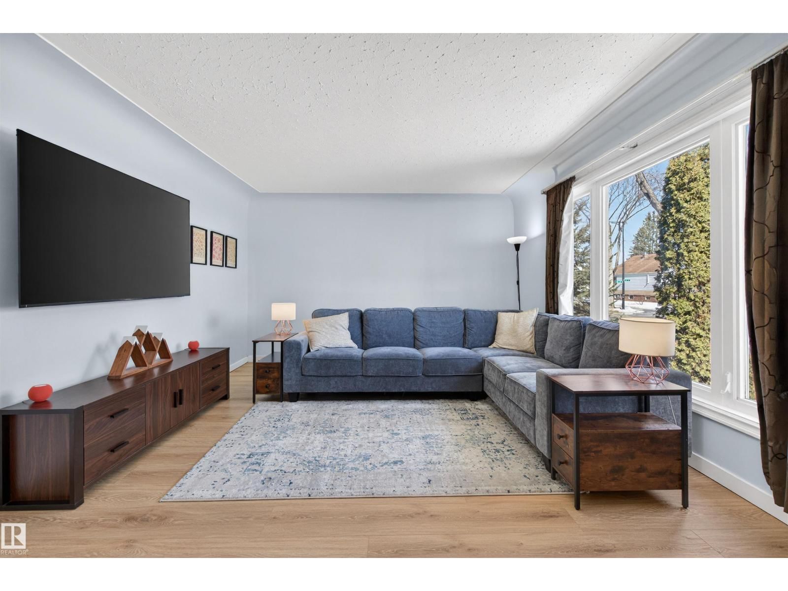 NW - 10366 148 ST Image 7