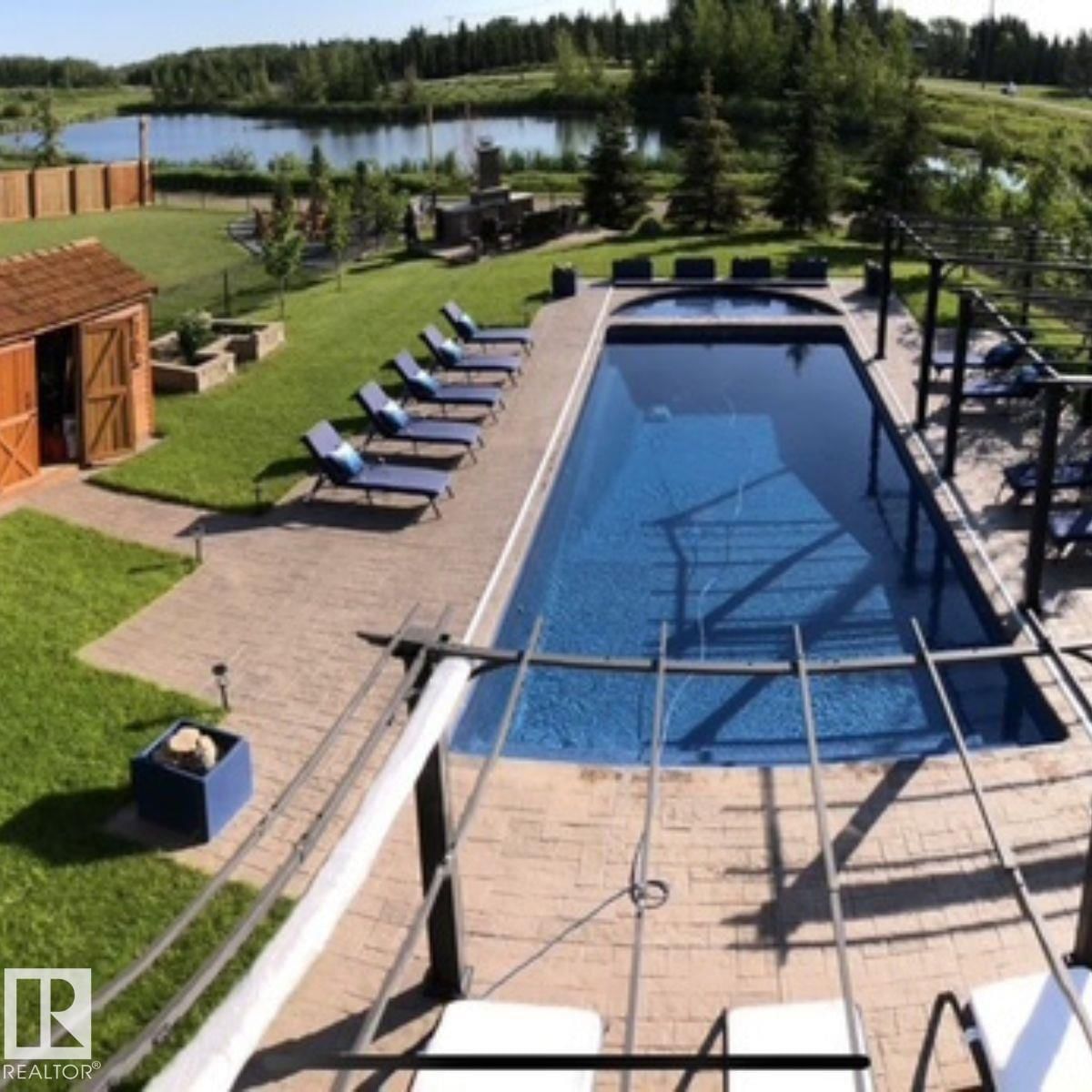 13 - 52320 RGE ROAD 231 Image 2