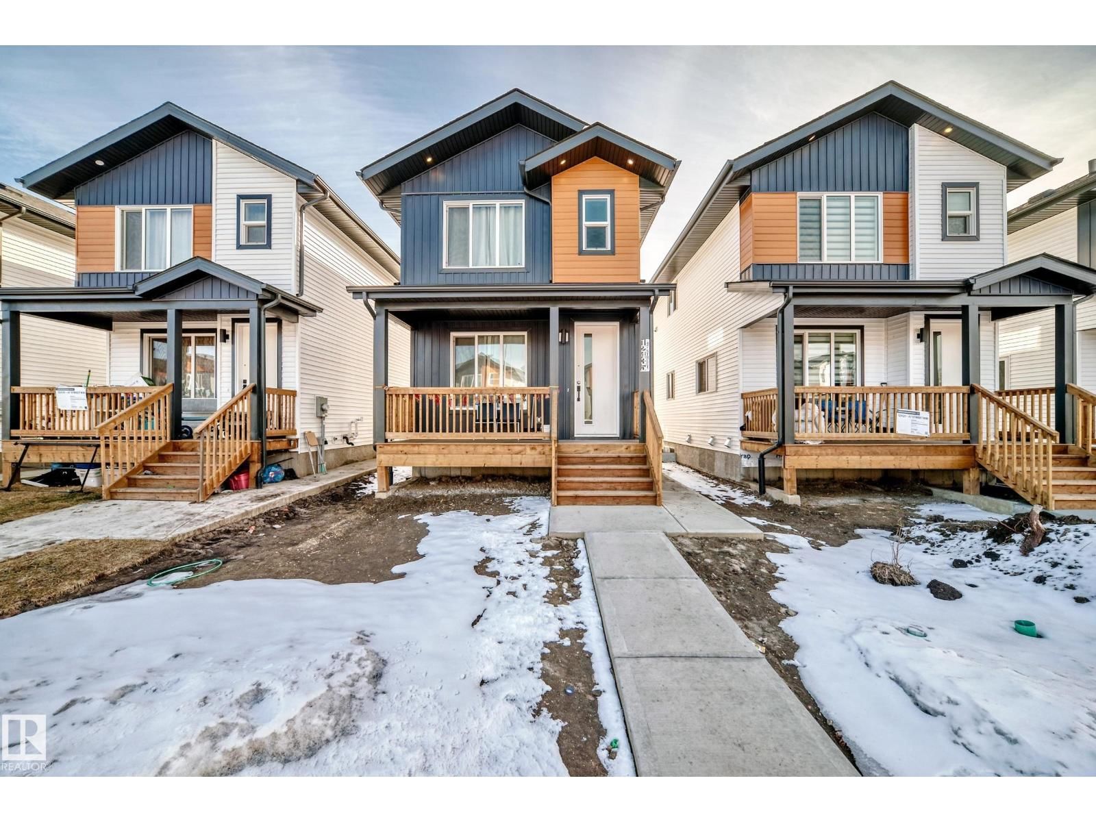 12435 47 ST, Edmonton, Alberta T5W 5E5