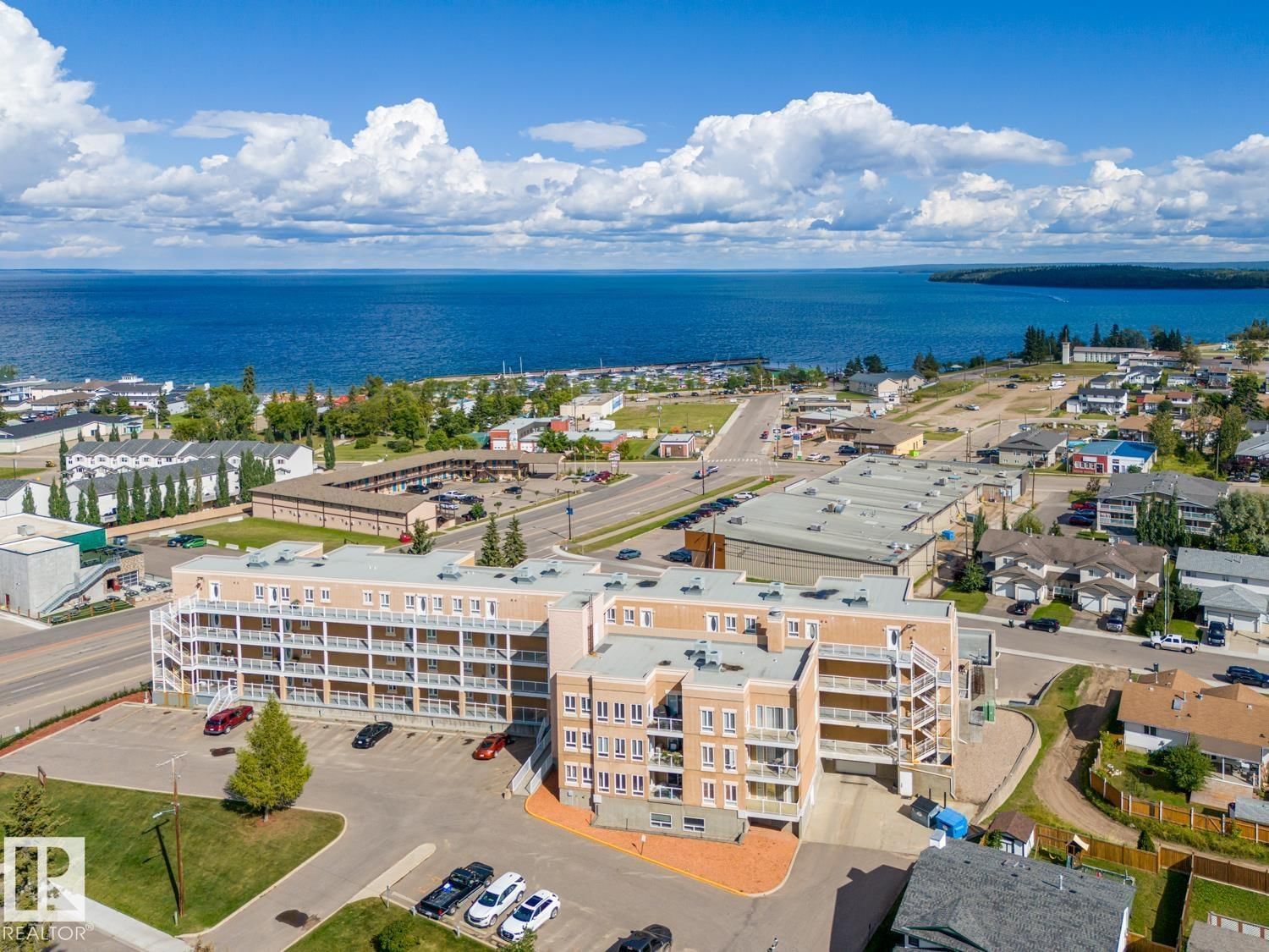 801 11 ST, Cold Lake, Alberta T9M 1H5