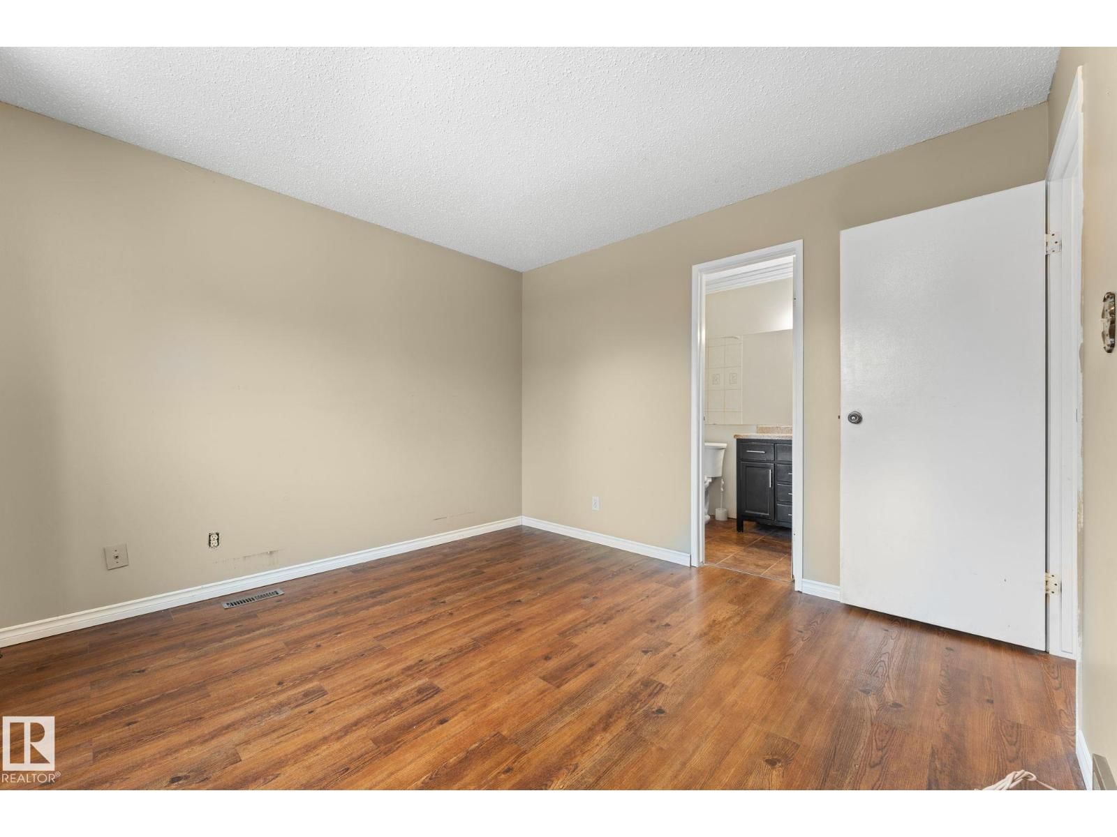 3422 138A AV NW Image 21