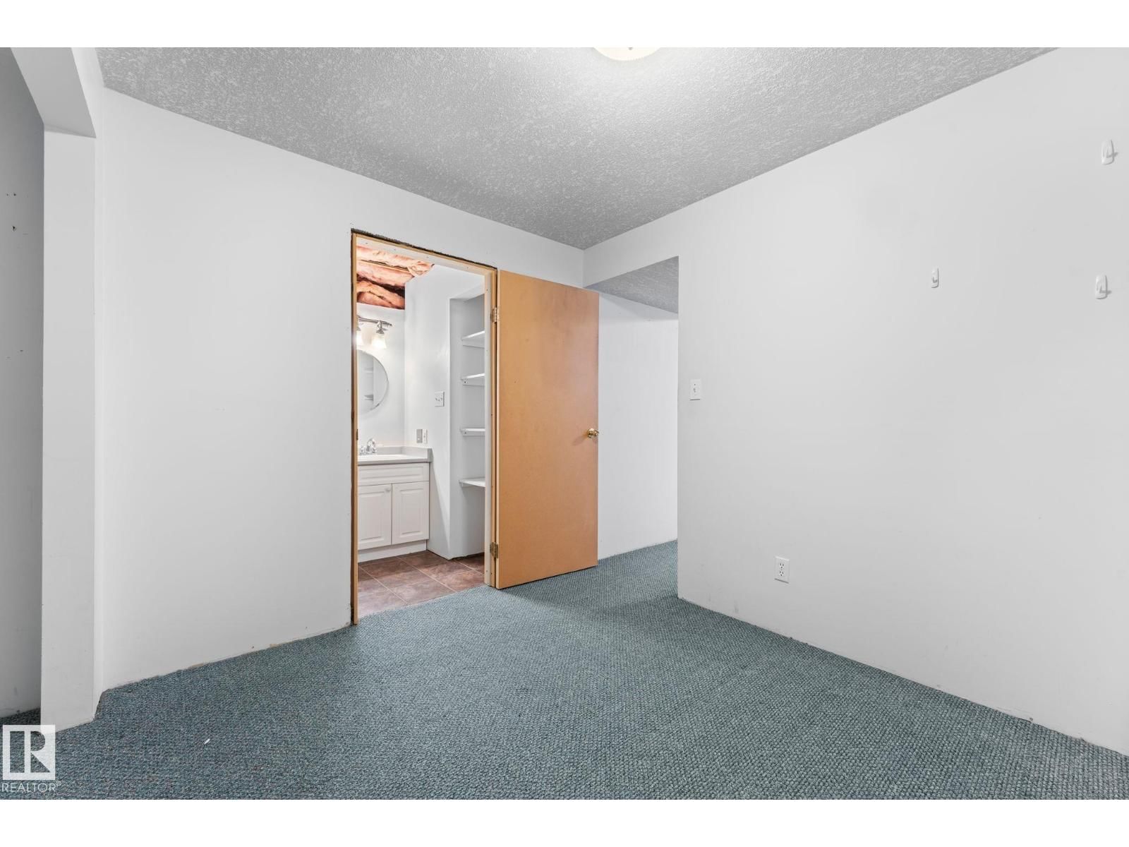 3422 138A AV NW Image 32