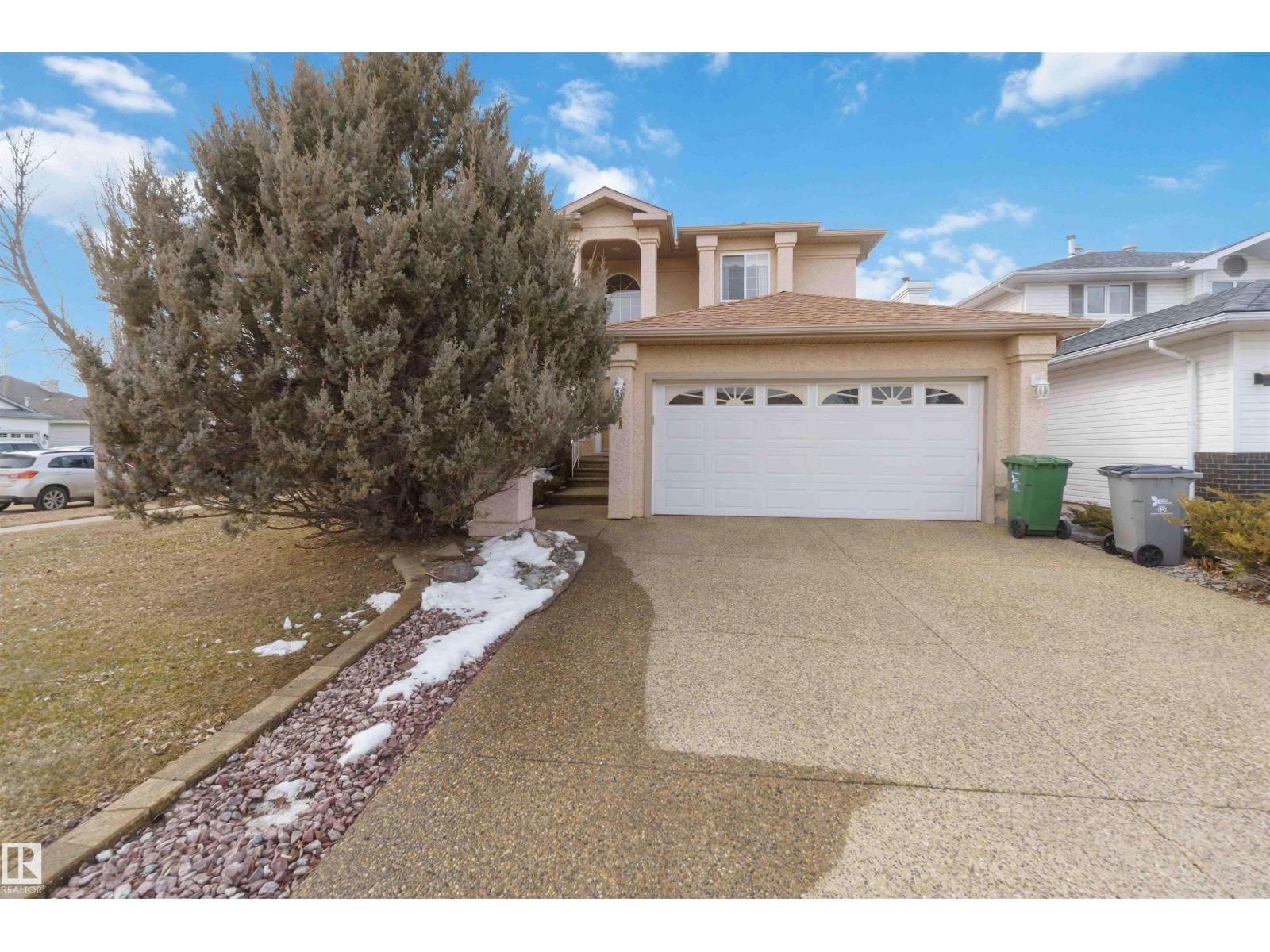 1 COLONIAL CL Image 2