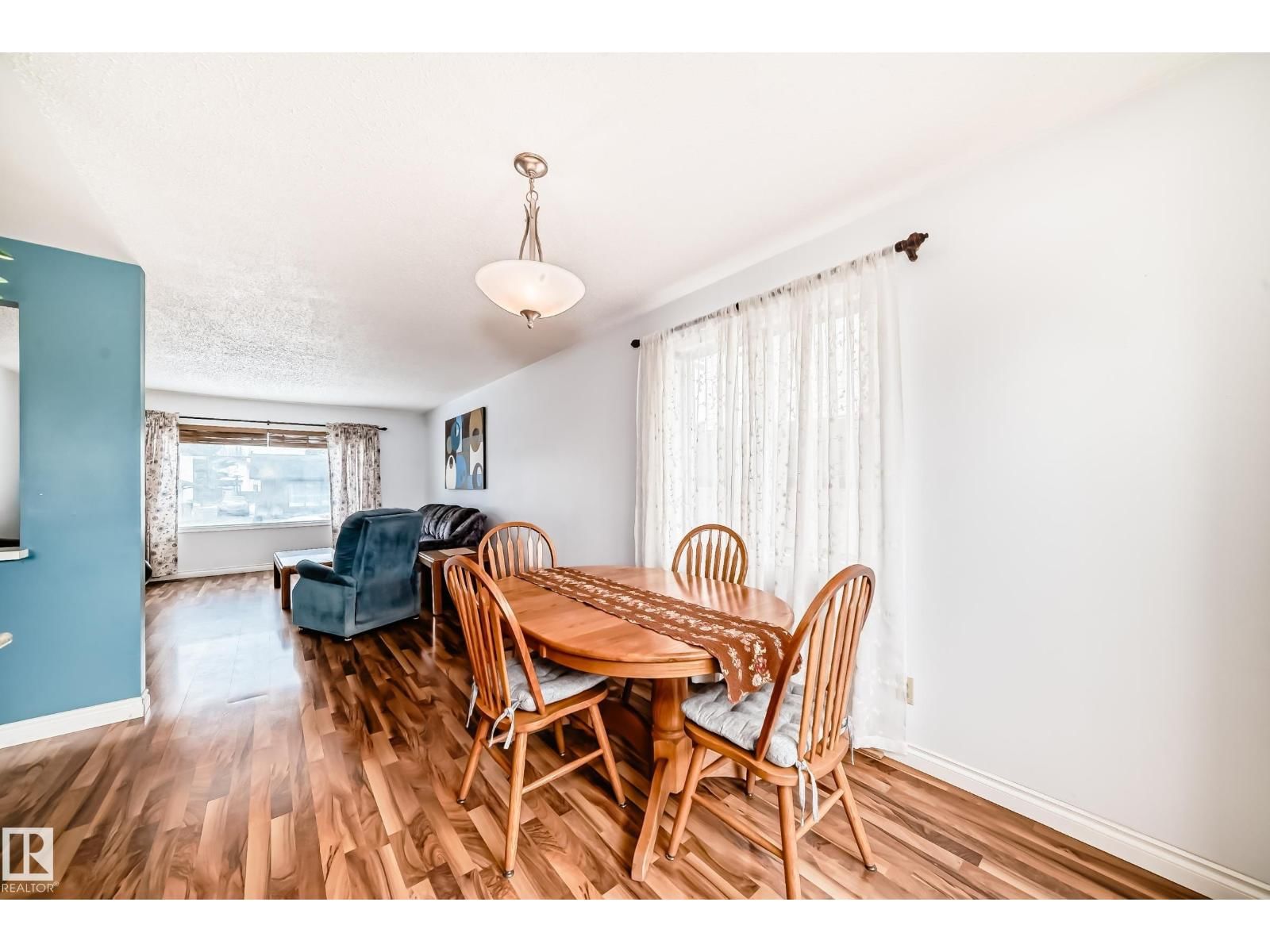 18507 98 AV Image 10