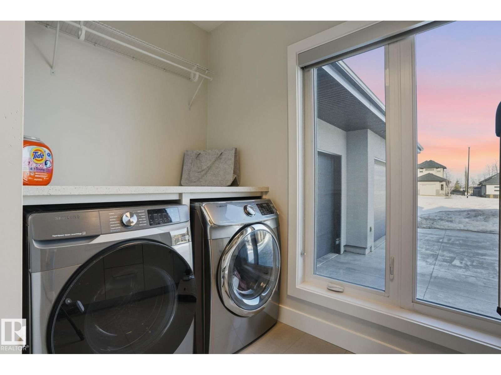 42 MANOR POINTE PL Image 22