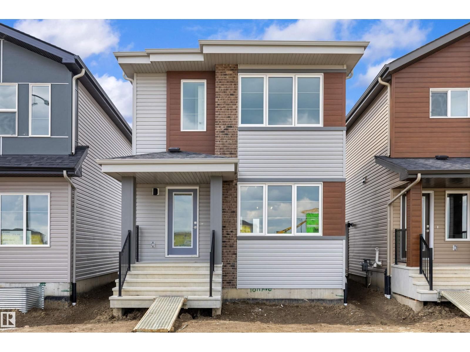18709 18A AV, Edmonton, Alberta T6N 0B2