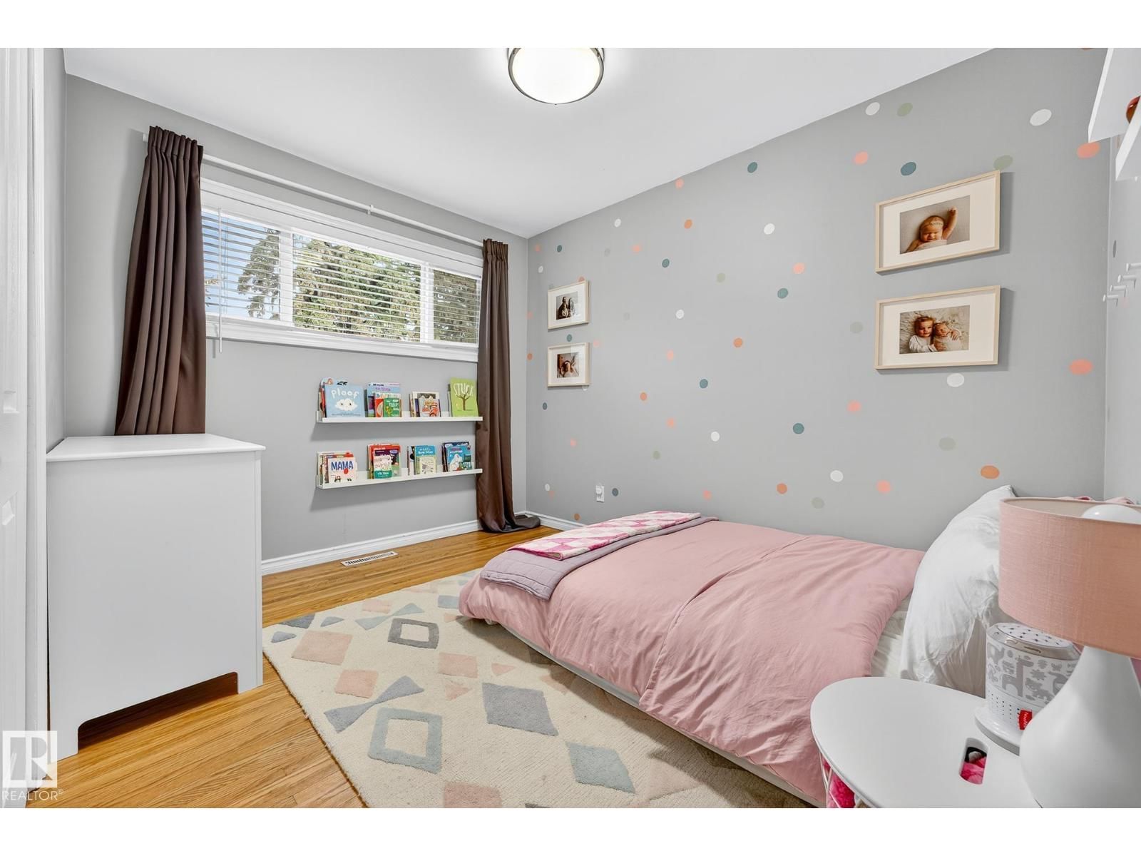 15701 92A AV Image 23