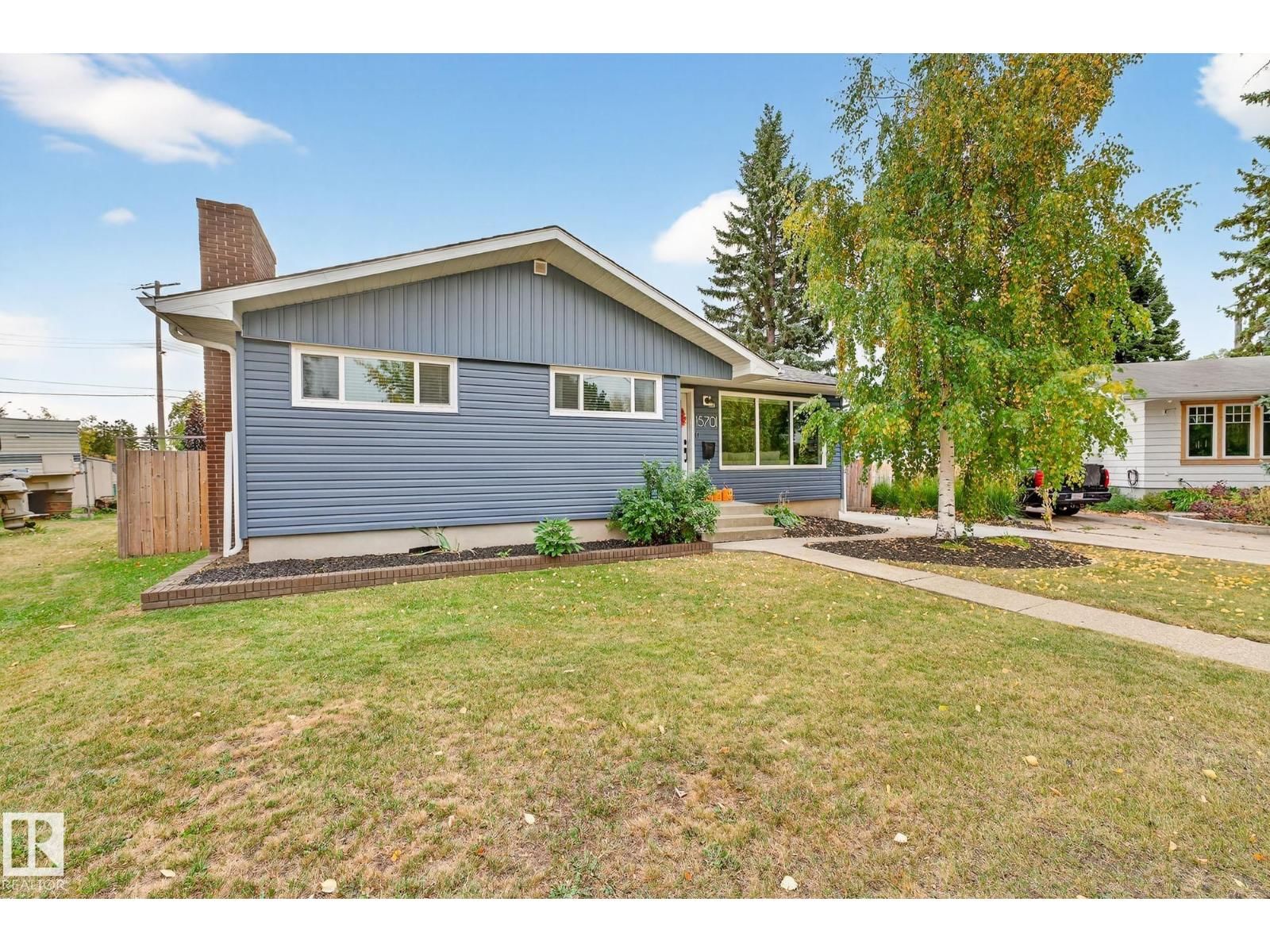 15701 92A AV Image 54