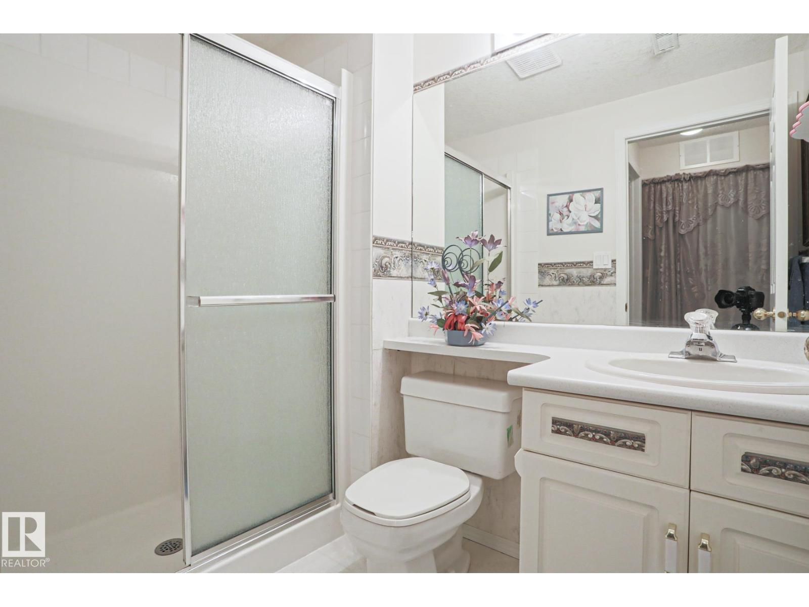 VG - 116 MAISONETTE Image 29