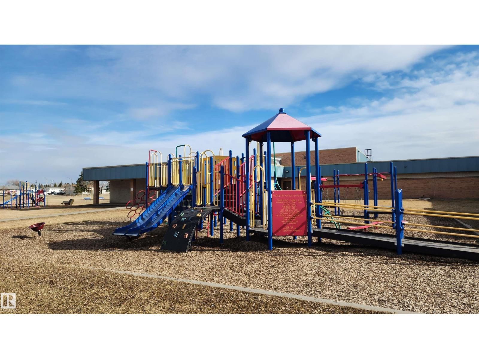 VG - 116 MAISONETTE Image 47