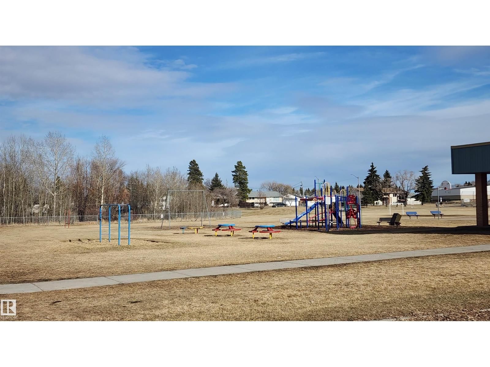 VG - 116 MAISONETTE Image 48