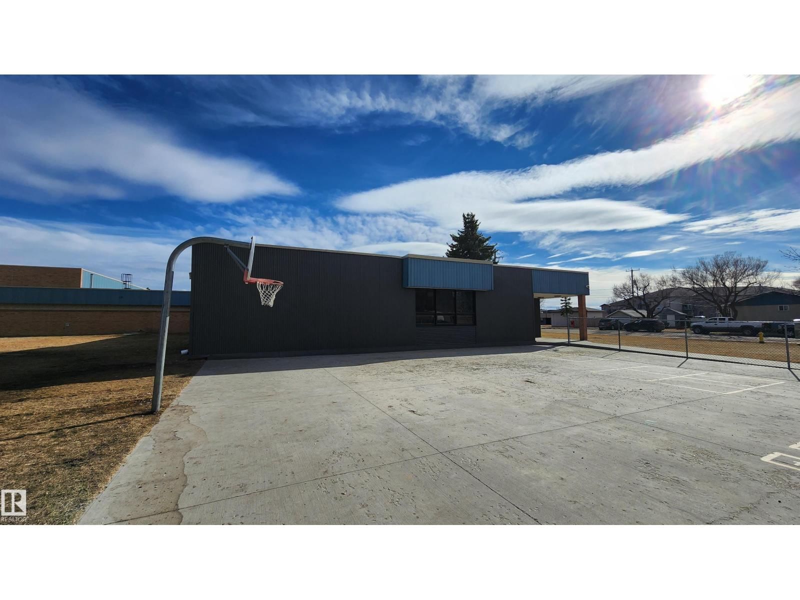 VG - 116 MAISONETTE Image 49