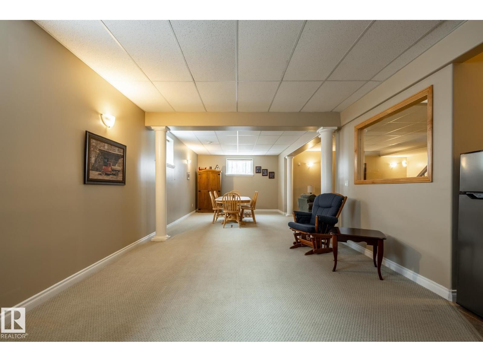 135 FRASER WY Image 49