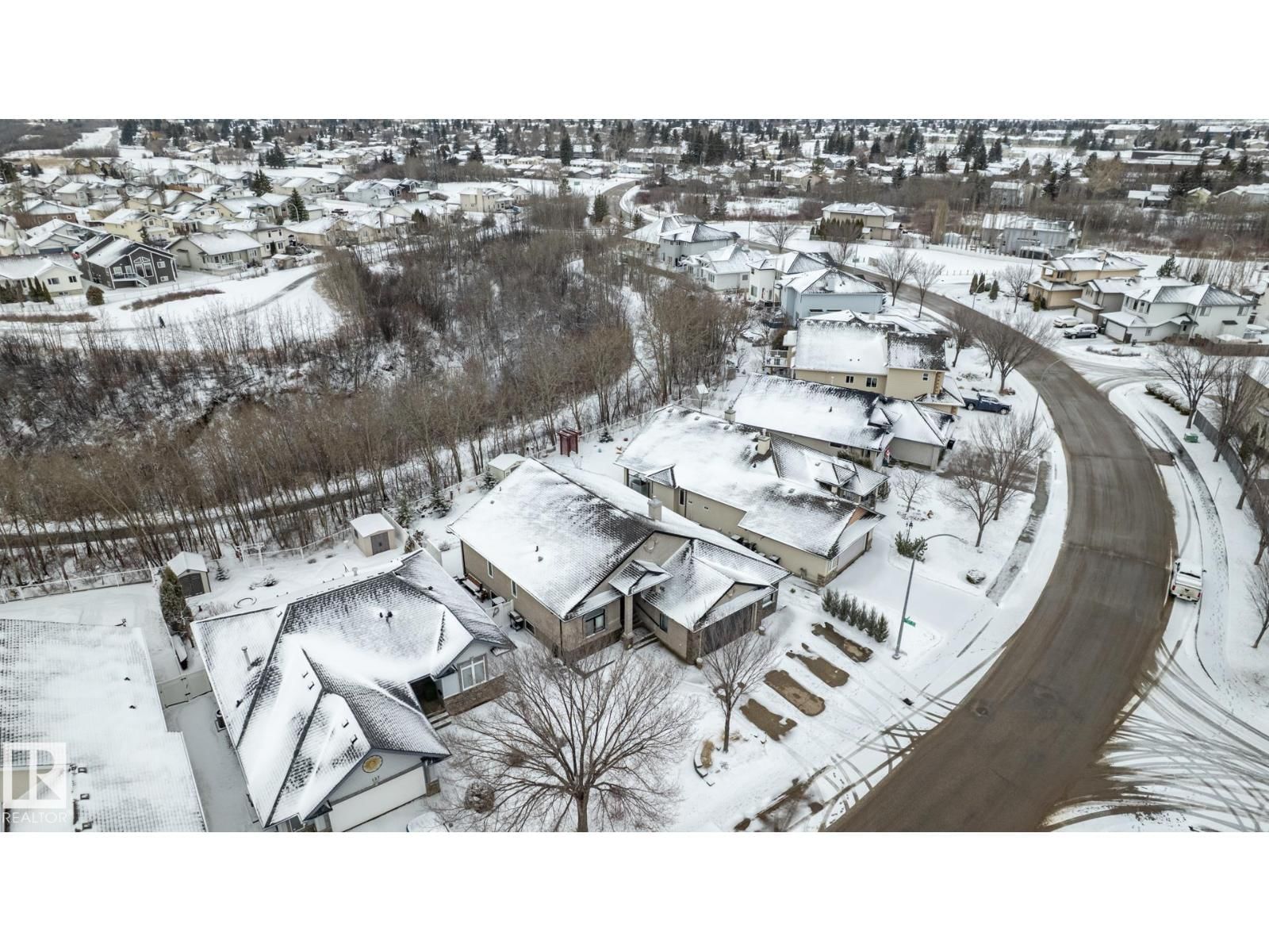 135 FRASER WY Image 5