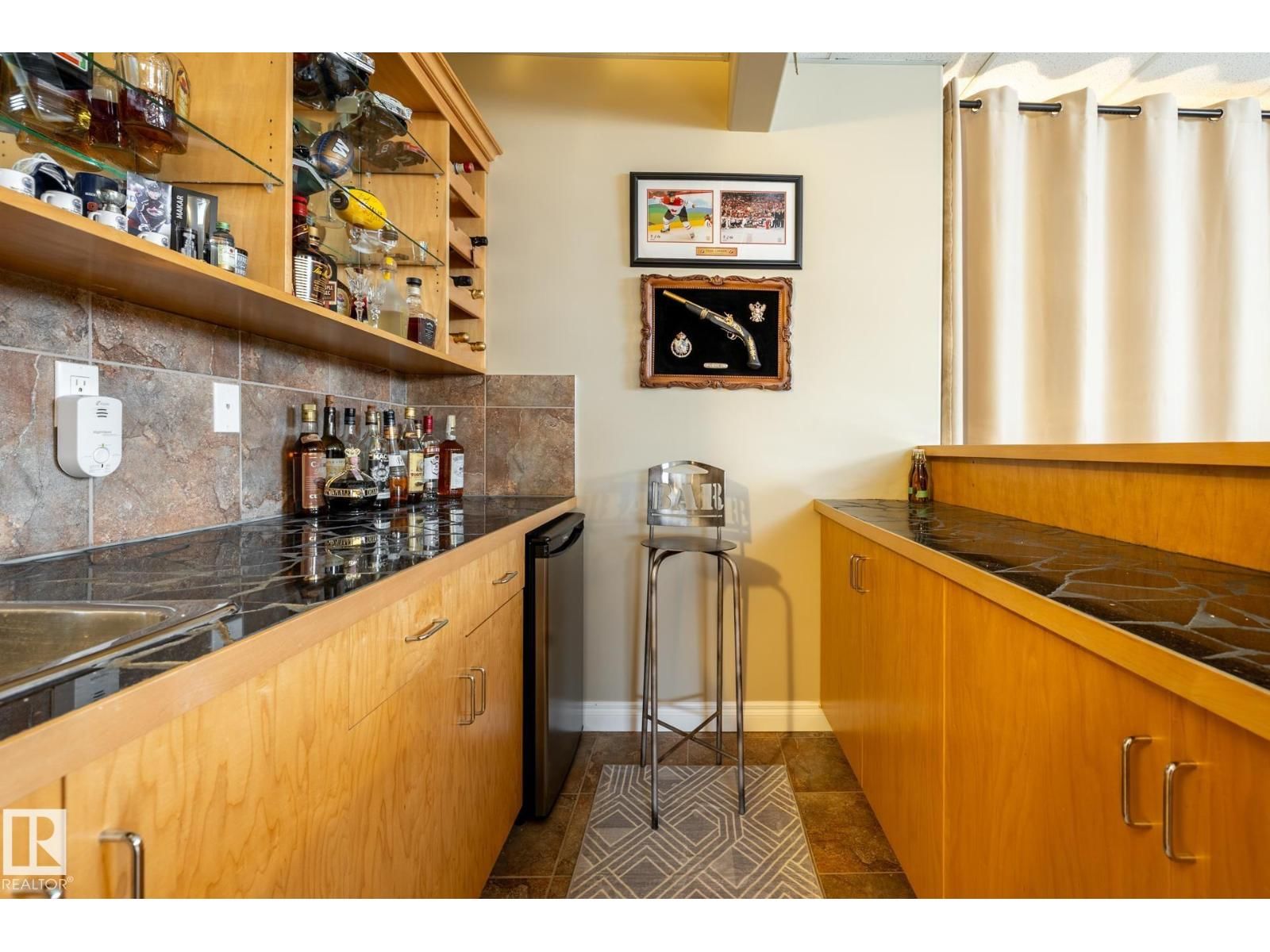 135 FRASER WY Image 53