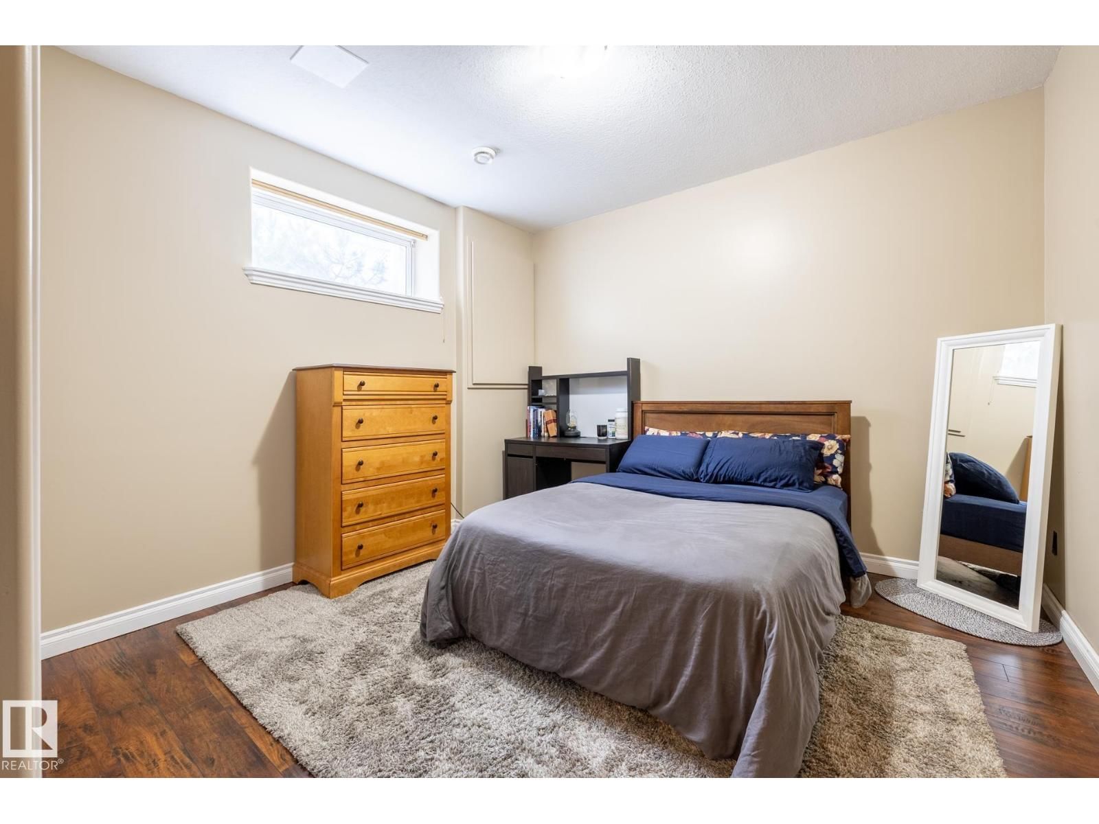 135 FRASER WY Image 56