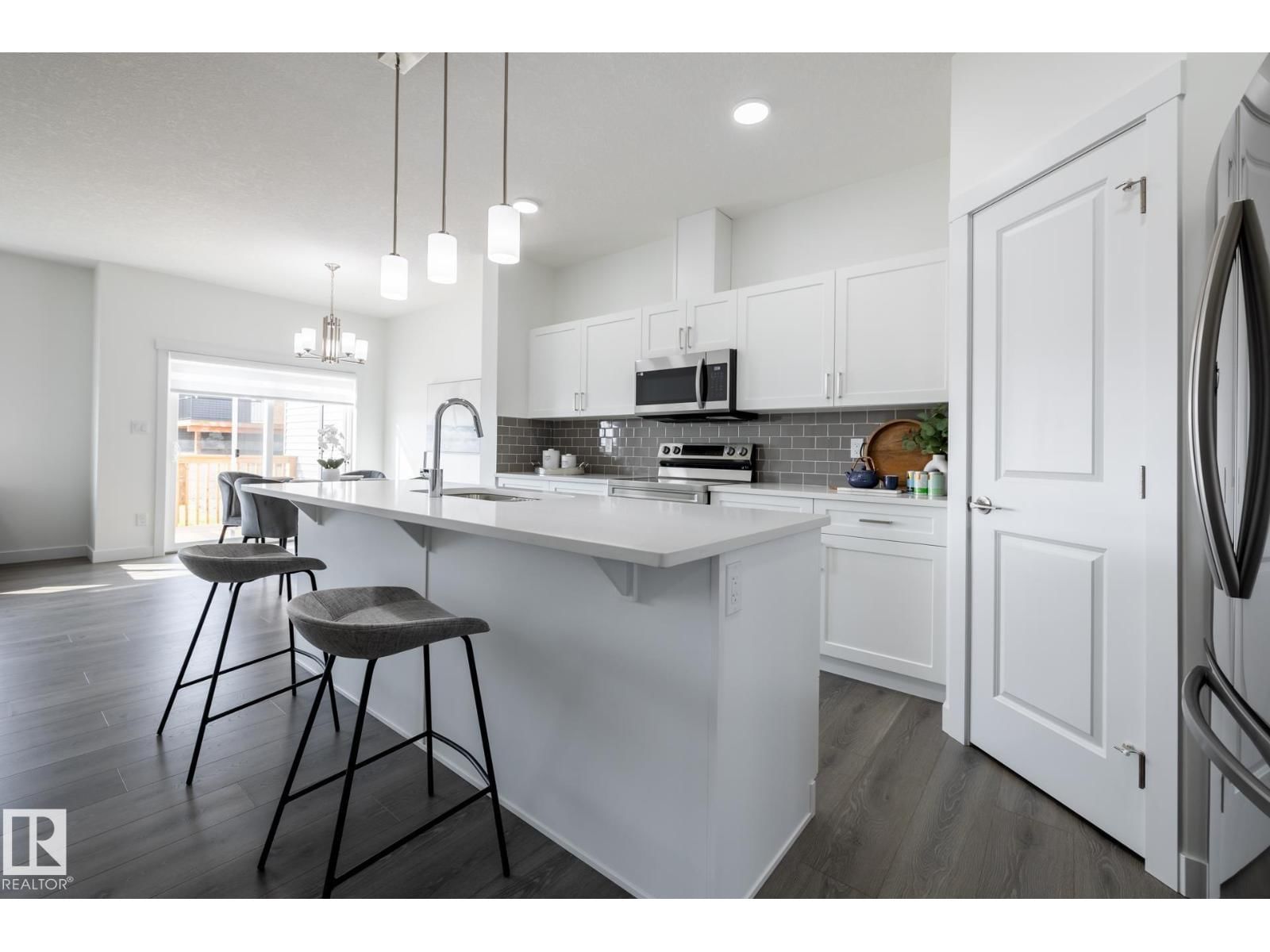 140 Lemon CL, Spruce Grove, Alberta T7X 0G8