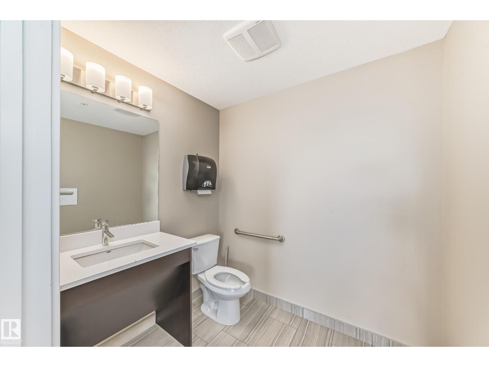 506 - 11080 ELLERSLIE RD Image 31