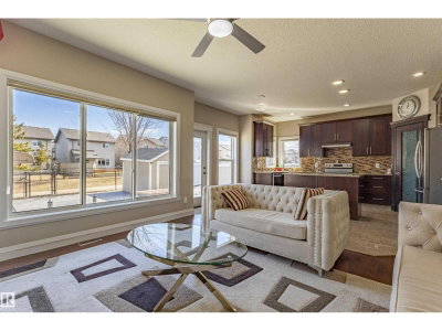3611 14 ST | Edmonton Alberta | Slide Image Twelve