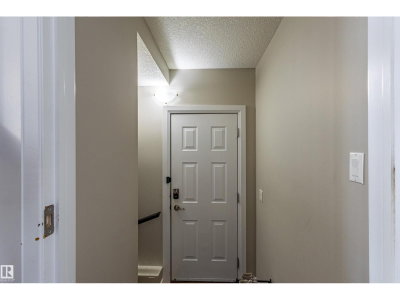 3611 14 ST | Edmonton Alberta | Slide Image Twenty-nine