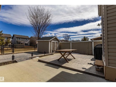 3611 14 ST | Edmonton Alberta | Slide Image Forty