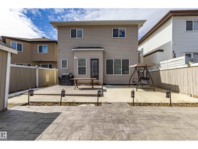 3611 14 ST | Edmonton Alberta | Slide Image Forty-three