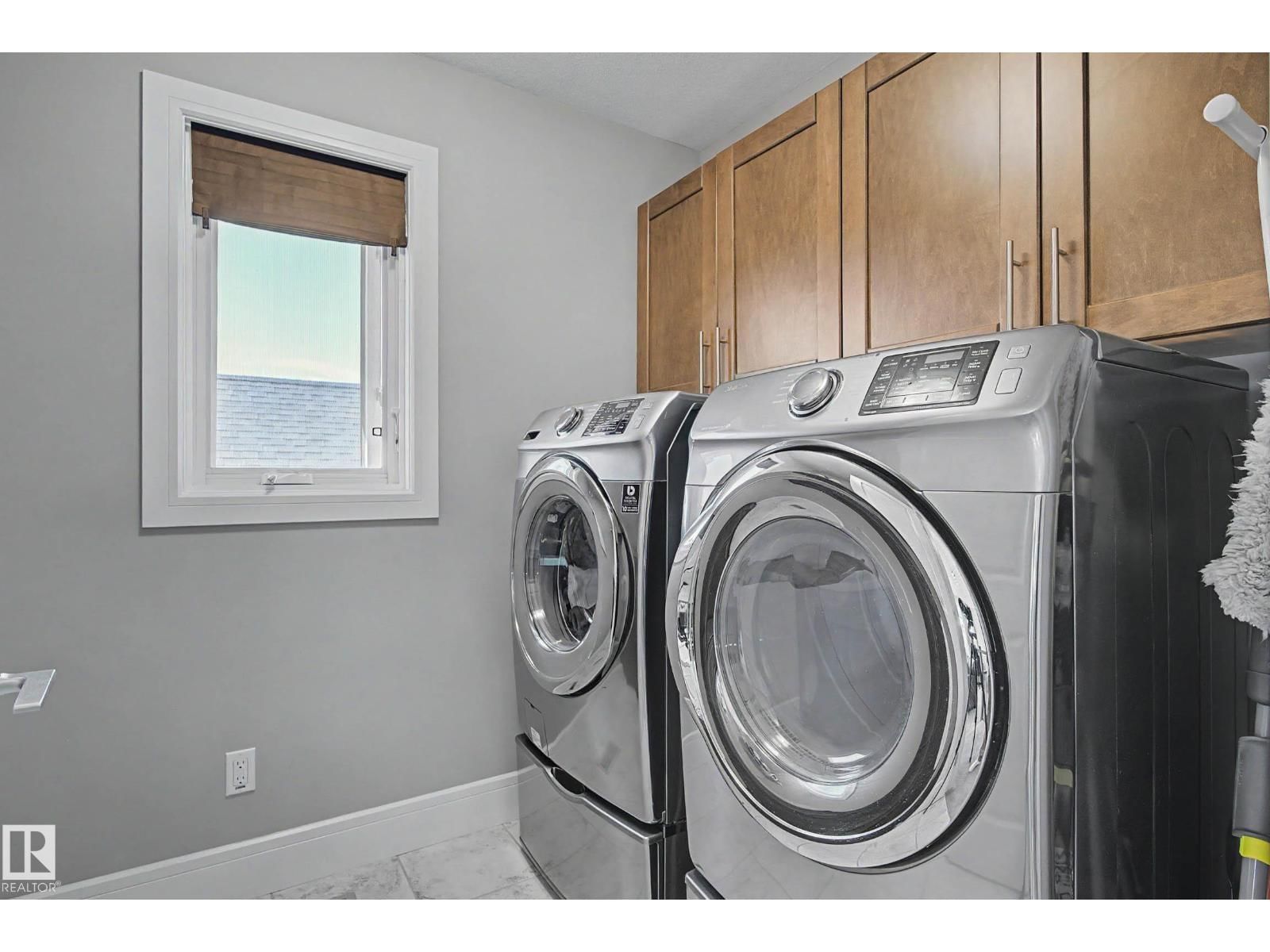 NW - 2086 REDTAIL CM Image 31