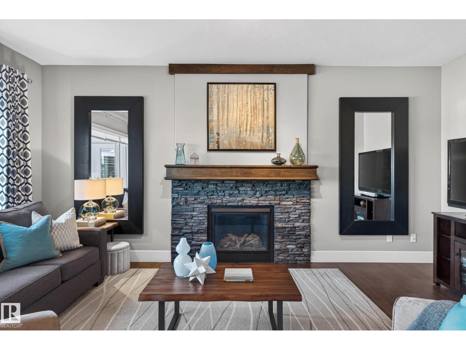 NW - 2086 REDTAIL CM Image 5