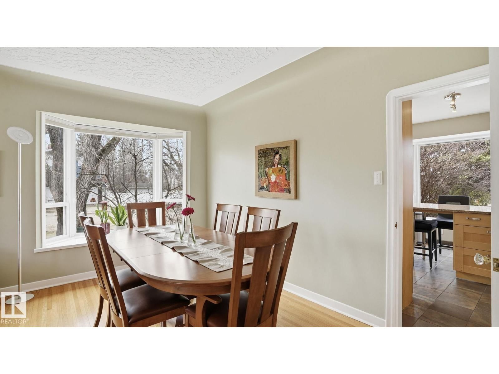 9002 120 ST Image 12