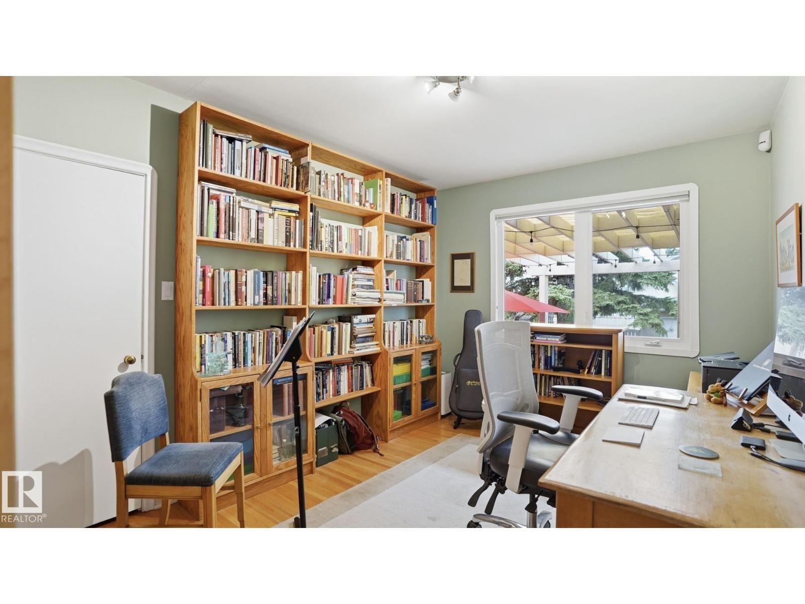 9002 120 ST Image 21