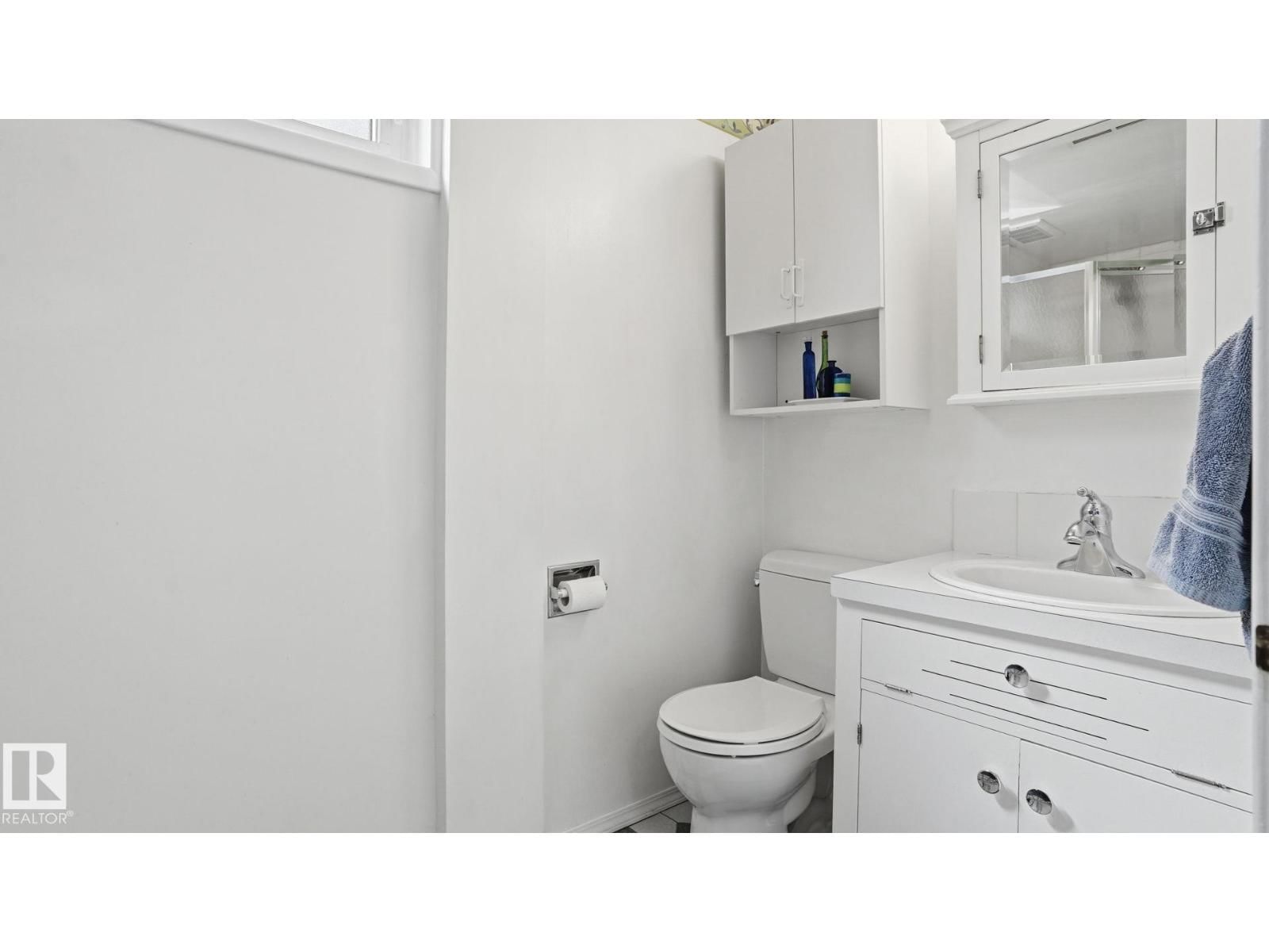 9002 120 ST Image 22