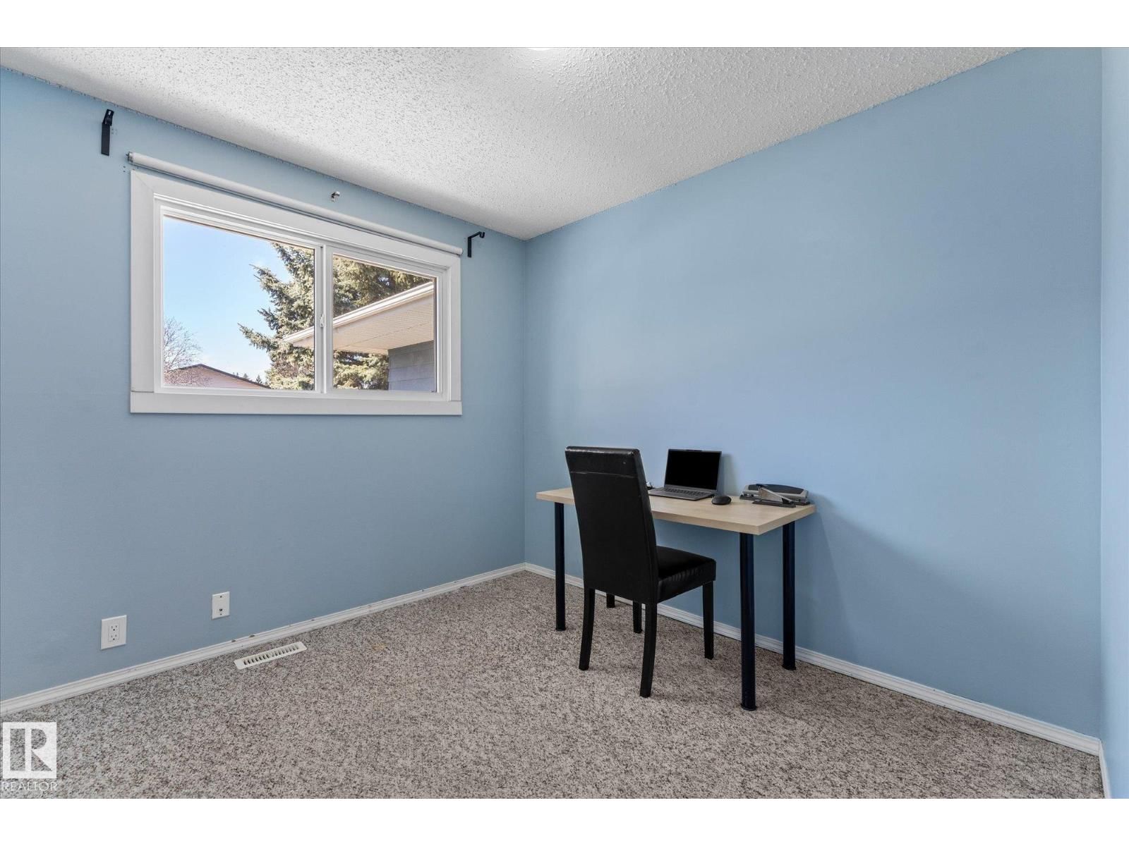 43 MARMOT AV Image 21