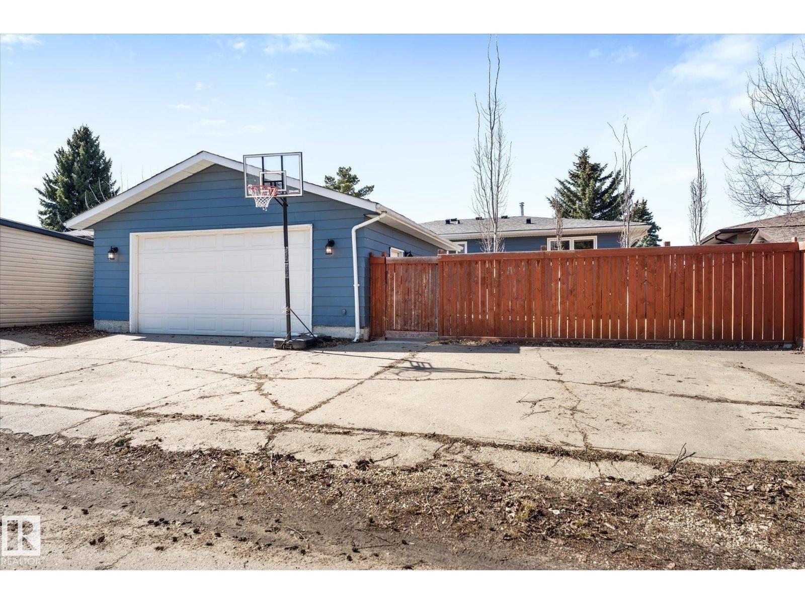 43 MARMOT AV Image 38