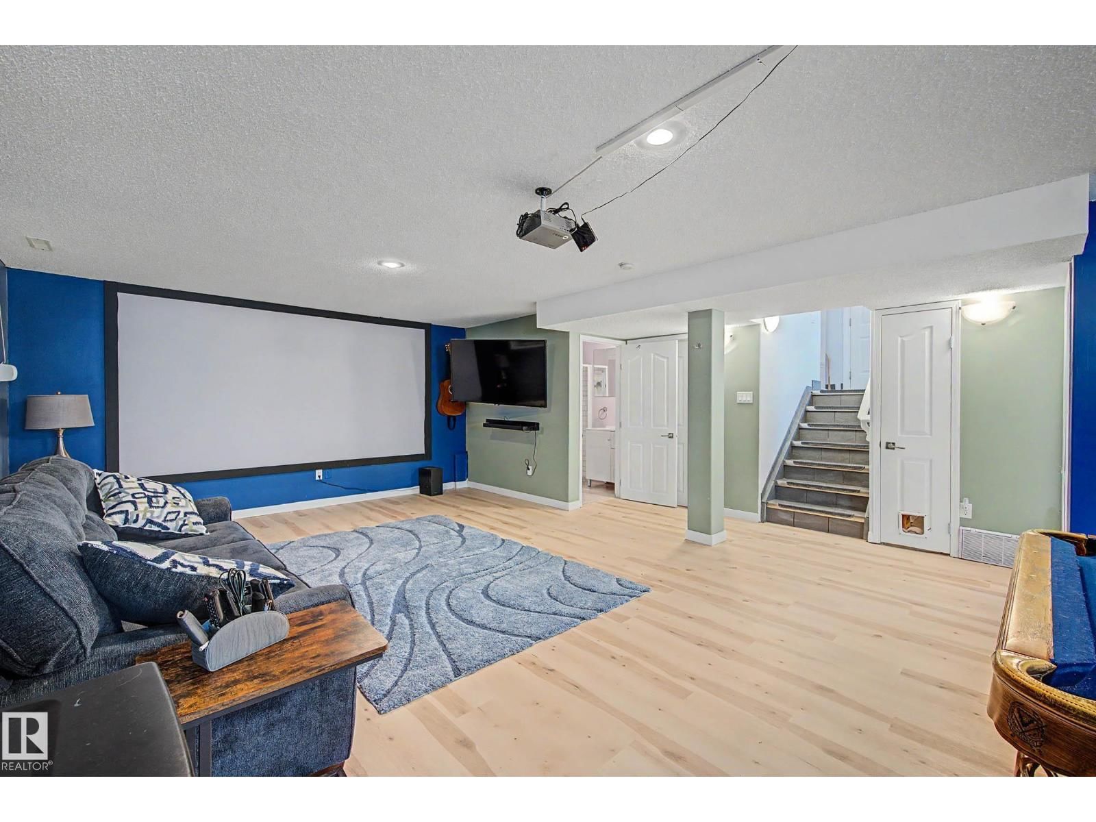 2056 BRENNAN CR Image 28