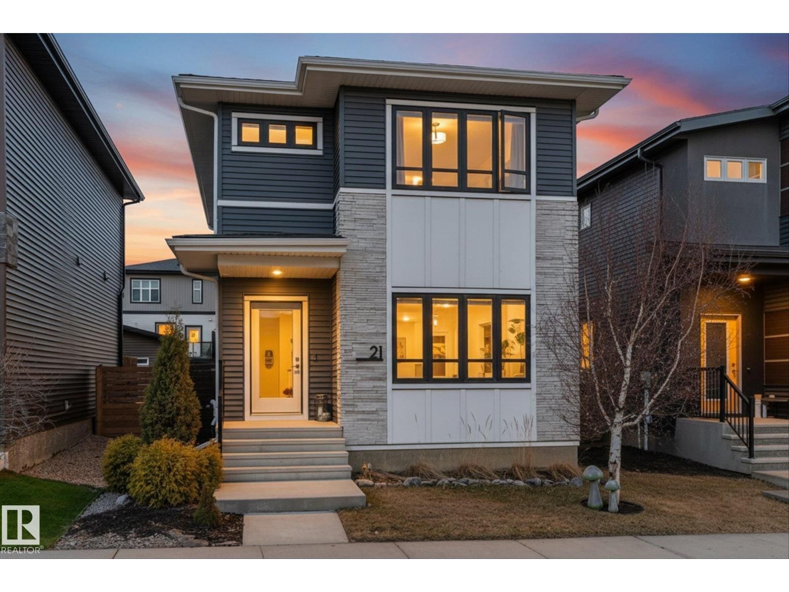 21 KENTON WY Image 1