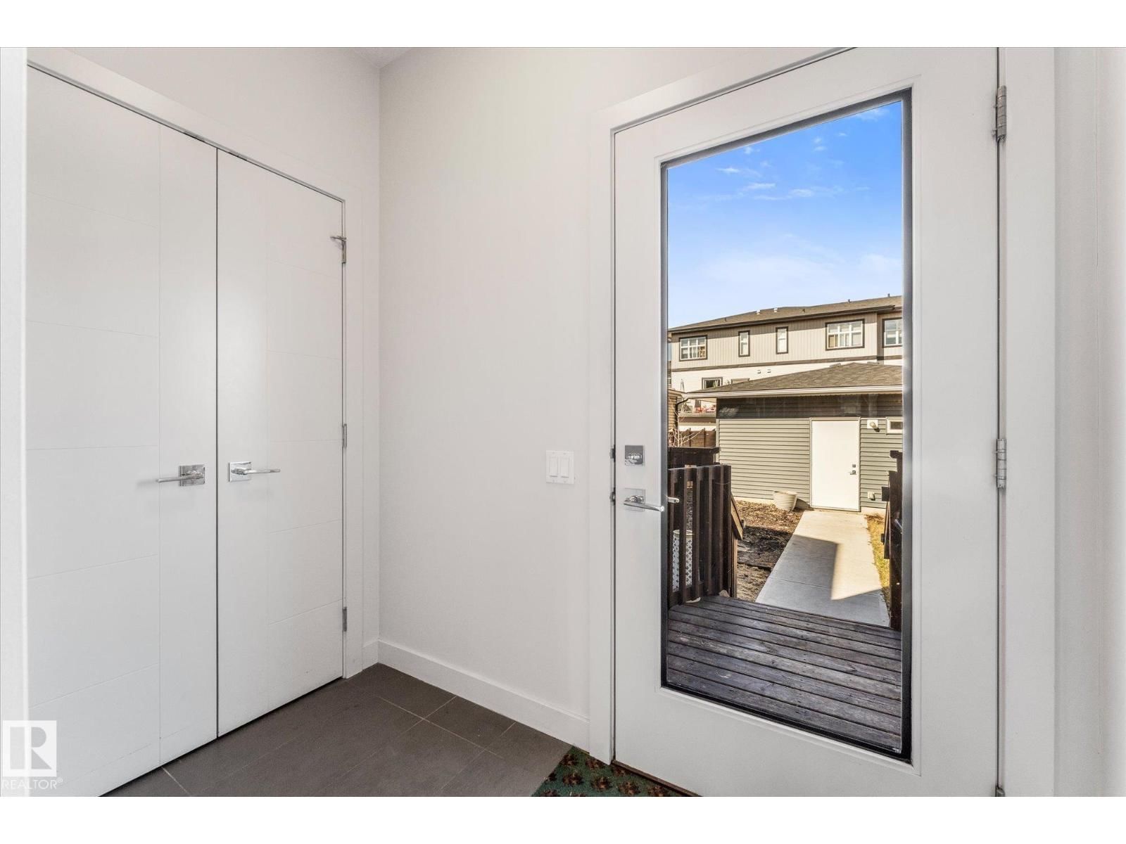 21 KENTON WY Image 17