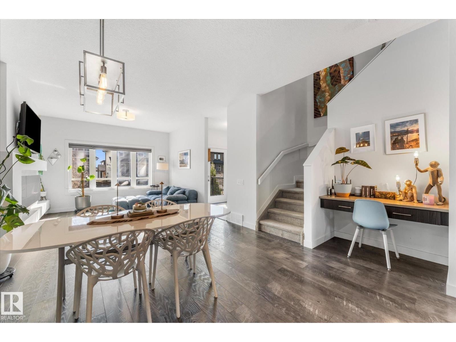 21 KENTON WY Image 9