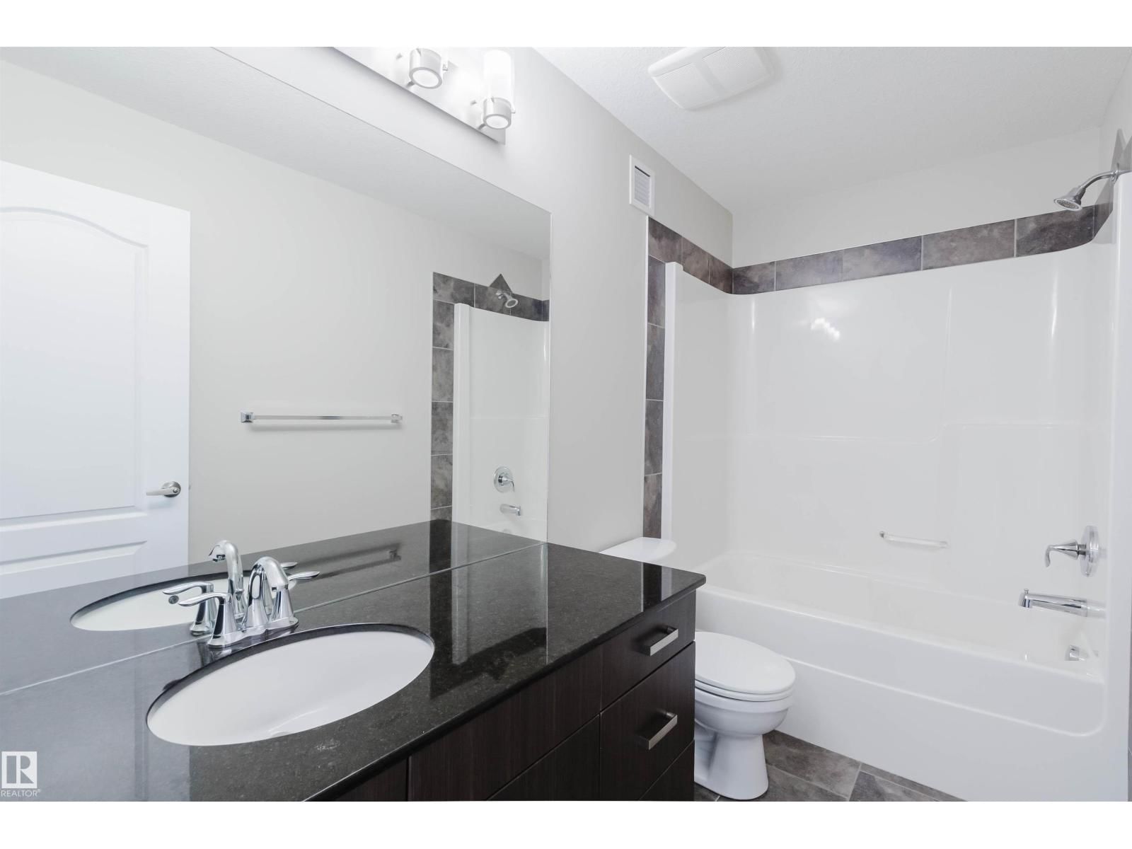 SW - 611 176 ST Image 23