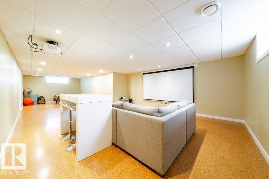 NW - 8007 73 AV Image 33